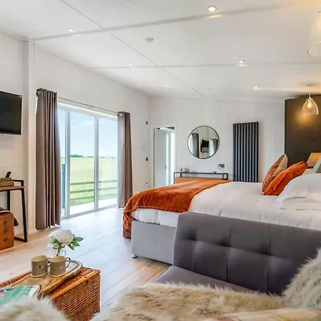 Resort Hillcrest Hideaways *