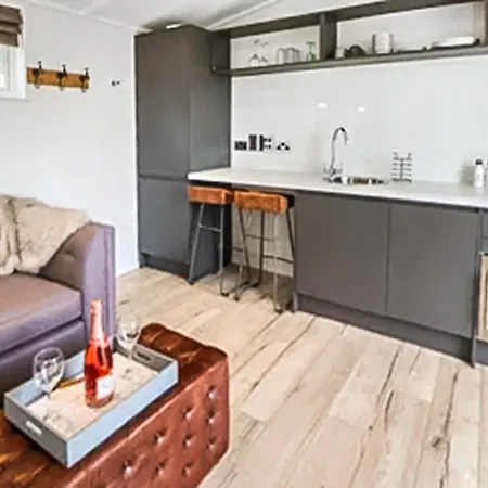 Resort Hillcrest Hideaways *